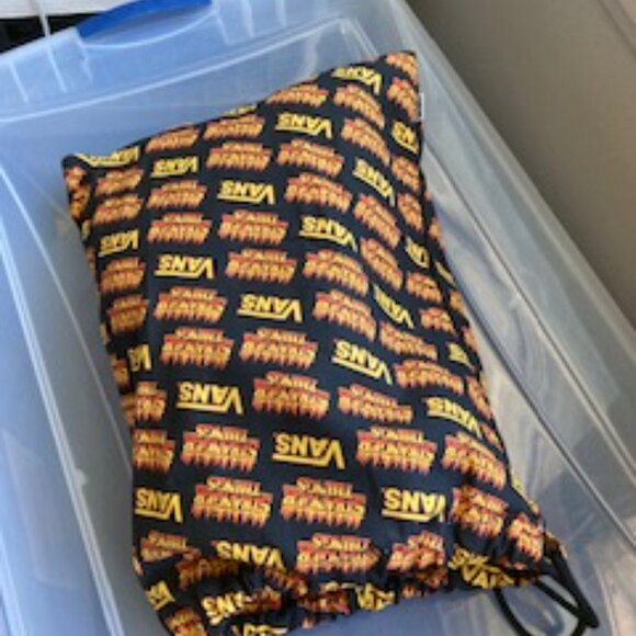 Vans "Stranger Things" skateboard shoes w/original shoe bag NWT - Picture 4 of 14